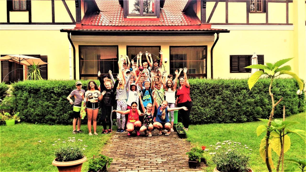 Penzion Pod Orechom Turcianske Teplice Luaran gambar